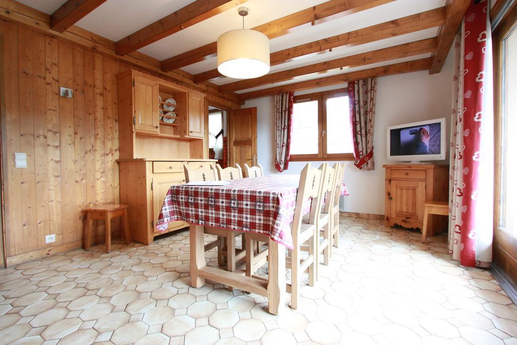 Ferienwohnung Chez Francine Notre-Dame-de-Bellecombe Exterior foto